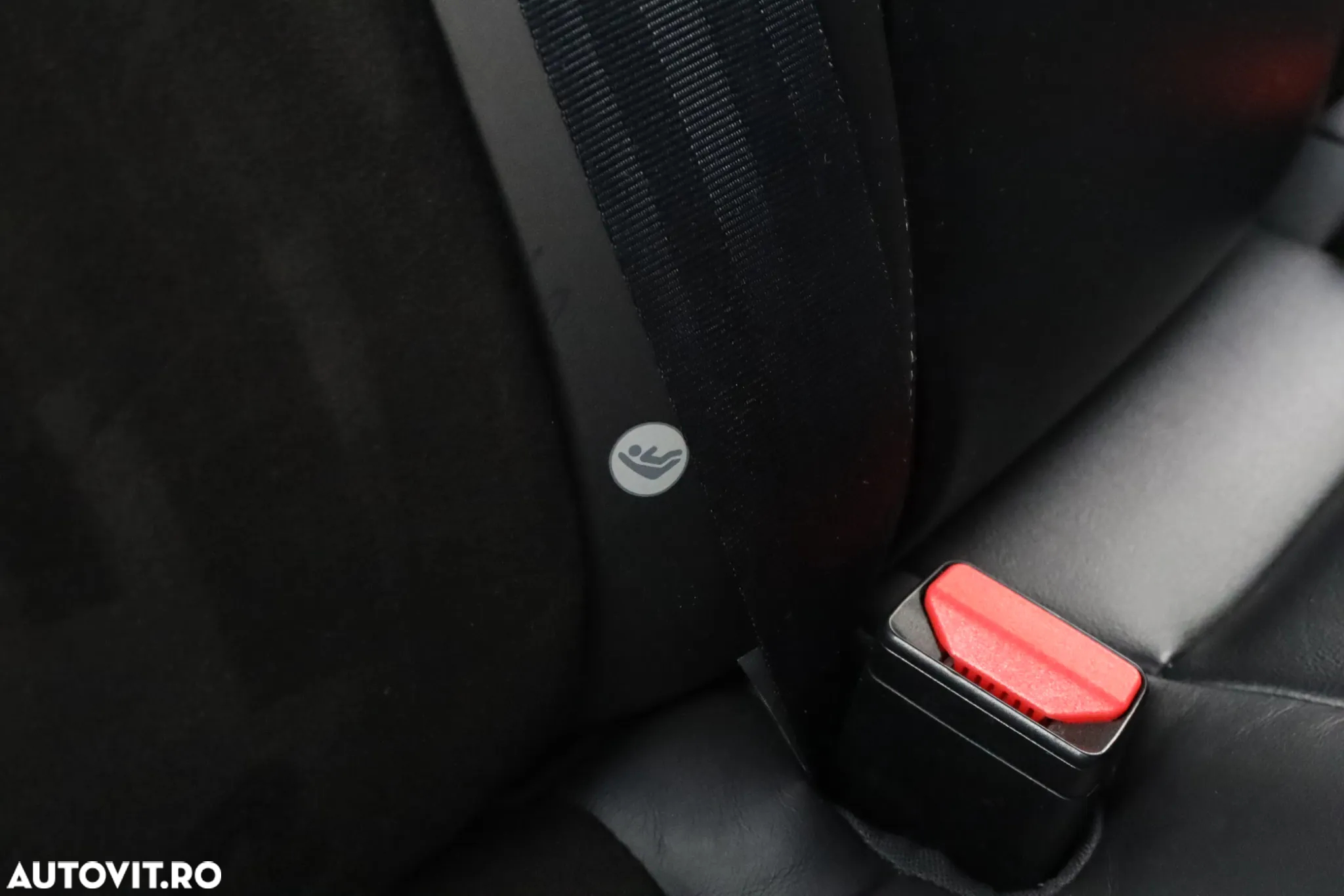 Volvo V40 D3 Geartronic RDesign - 34
