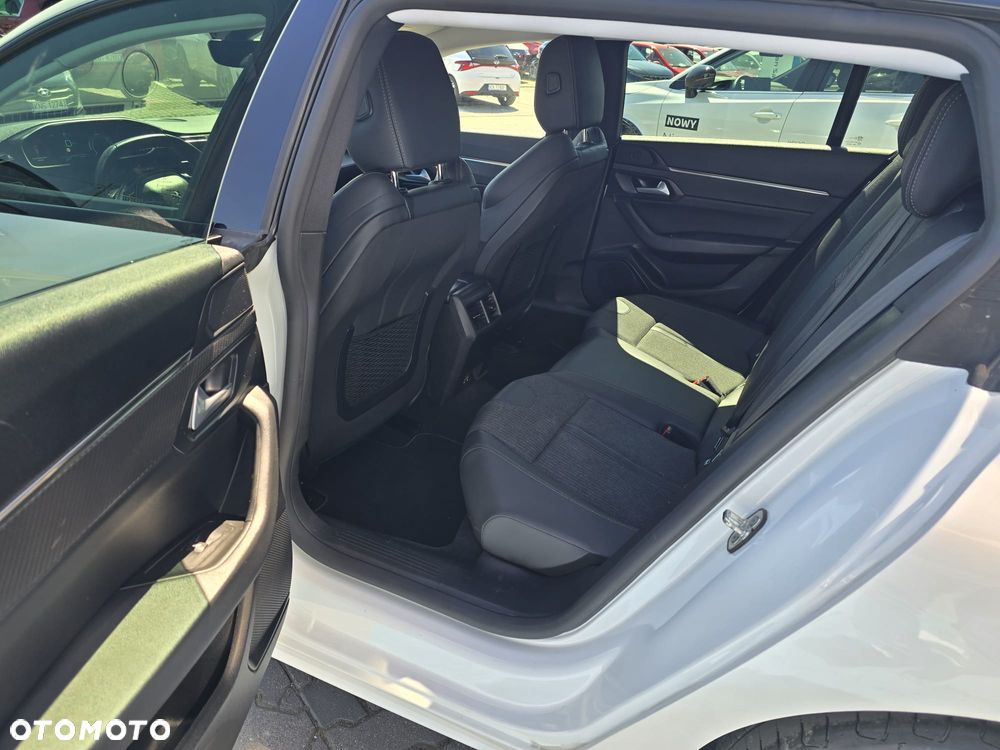 Peugeot 508 225 e-EAT8 Allure - 13