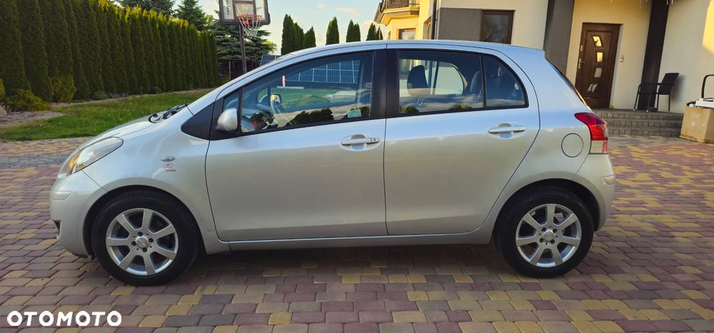 Toyota Yaris 1.33 2010 - 3
