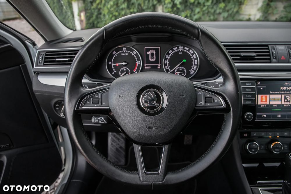 Skoda Superb 2.0 TDI 4x4 DSG Style - 18