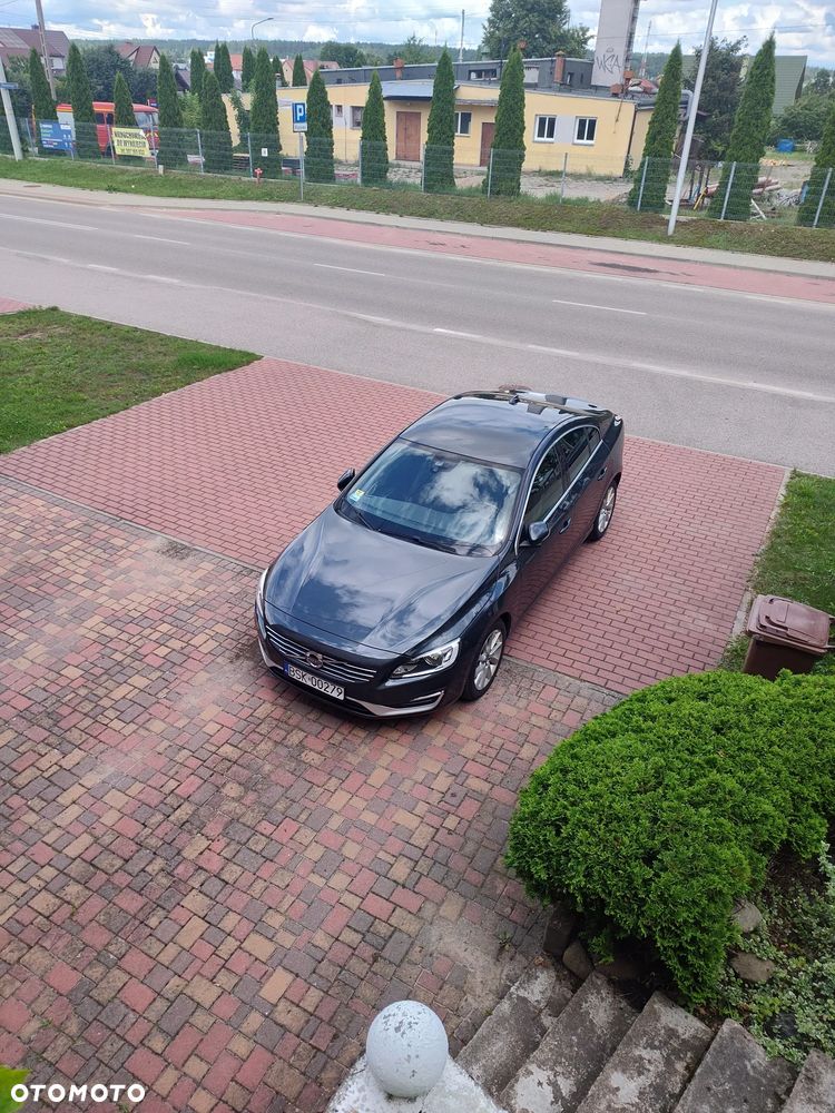 Volvo S60 D3 Drive-E R-Design Kinetic - 1