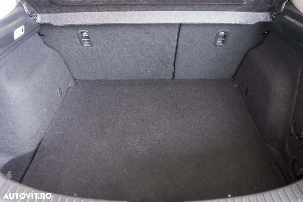 Mazda 3 SKYACTIV-D 150 Automatik Exclusive-Line - 14