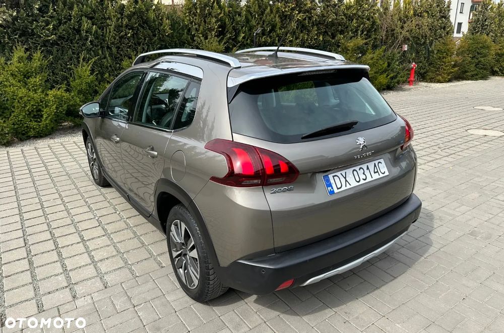 Peugeot 2008 PureTech 110 GPF Stop&Start EAT6 Allure - 3