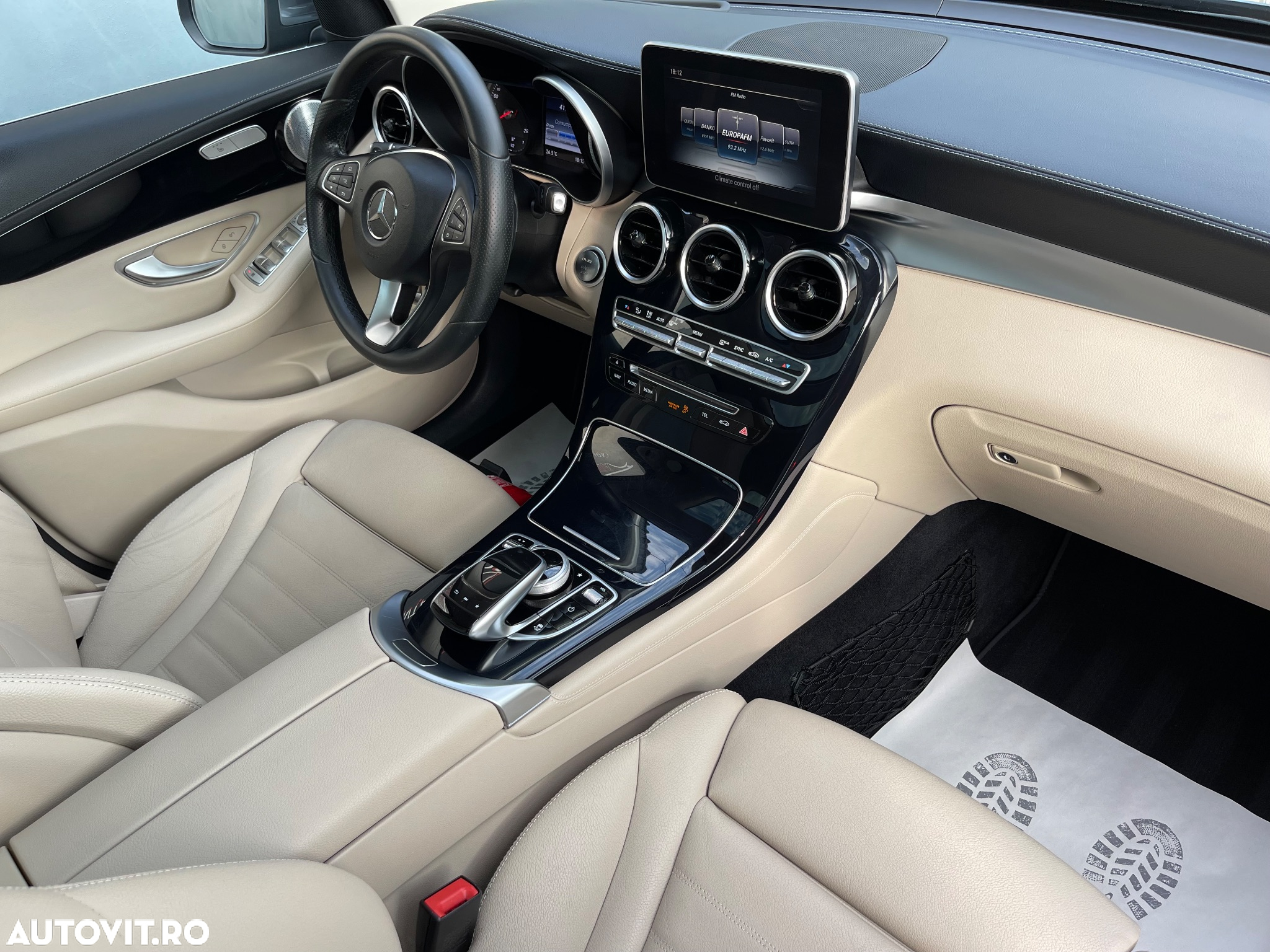 Mercedes-Benz GLC 220 d 4Matic 9G-TRONIC Exclusive - 12