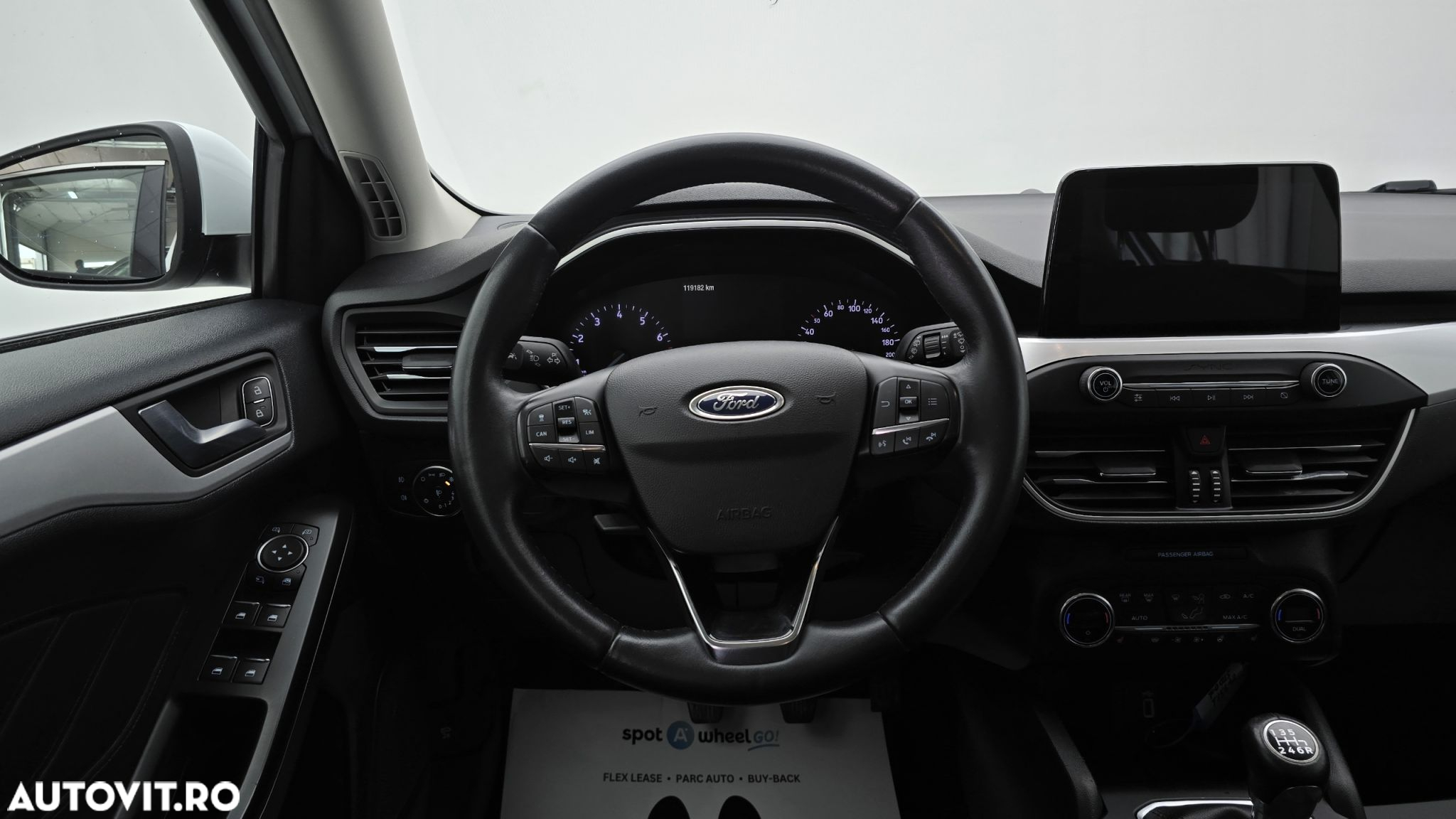 Ford Focus 1.0 EcoBoost Trend Edition - 15