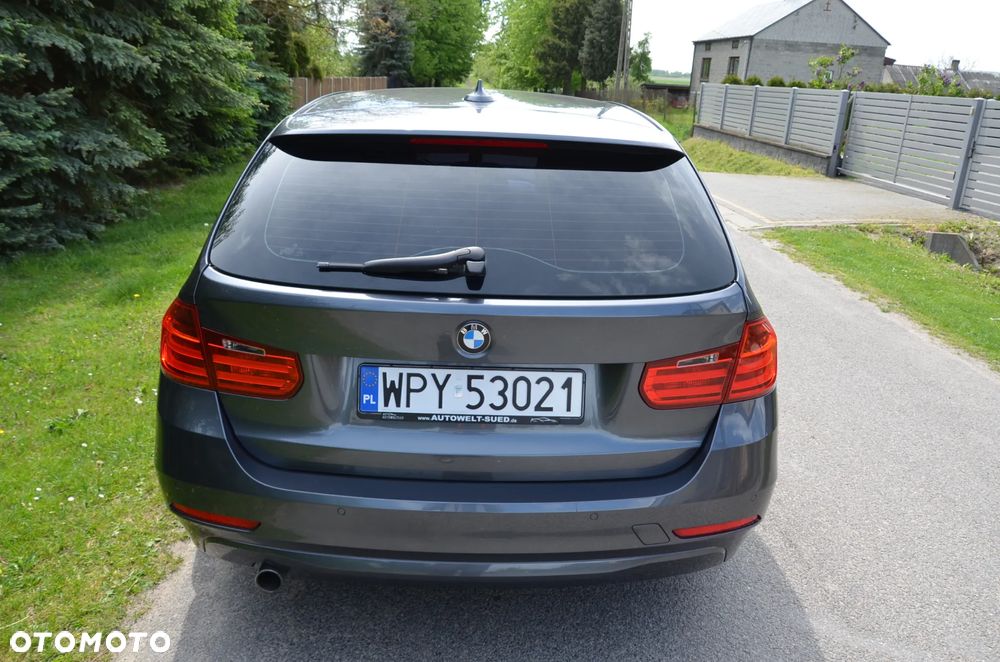 BMW Seria 3 318d Blue Performance Sport Line - 4