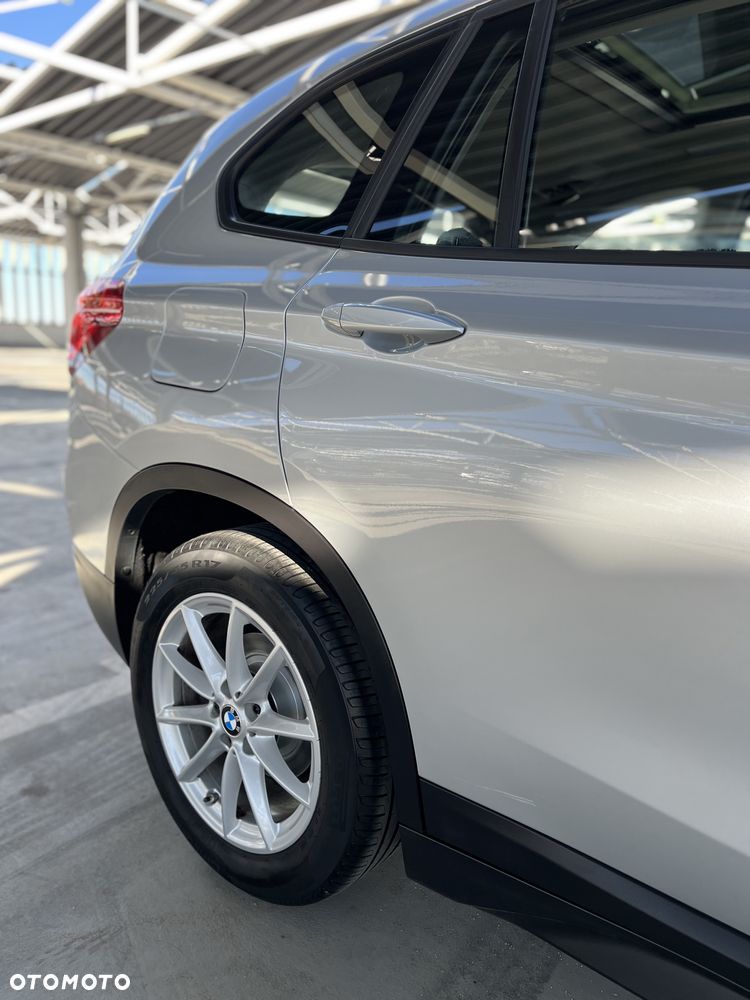 BMW X1 sDrive18d - 12