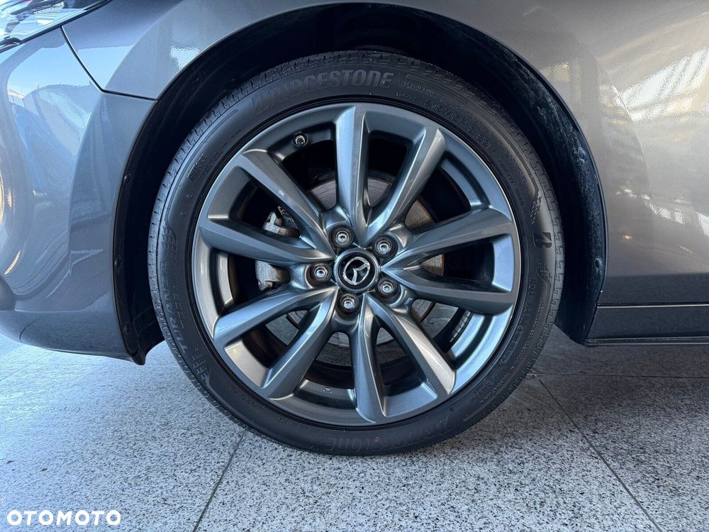 Mazda 3 - 8