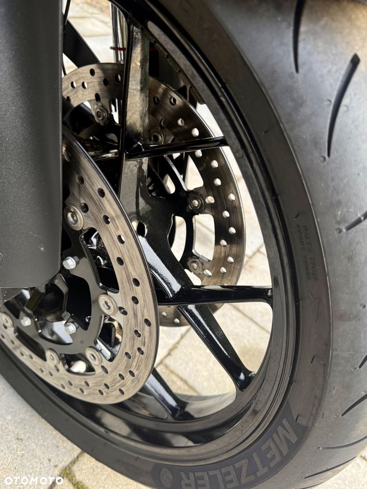 KTM Super Adventure - 19