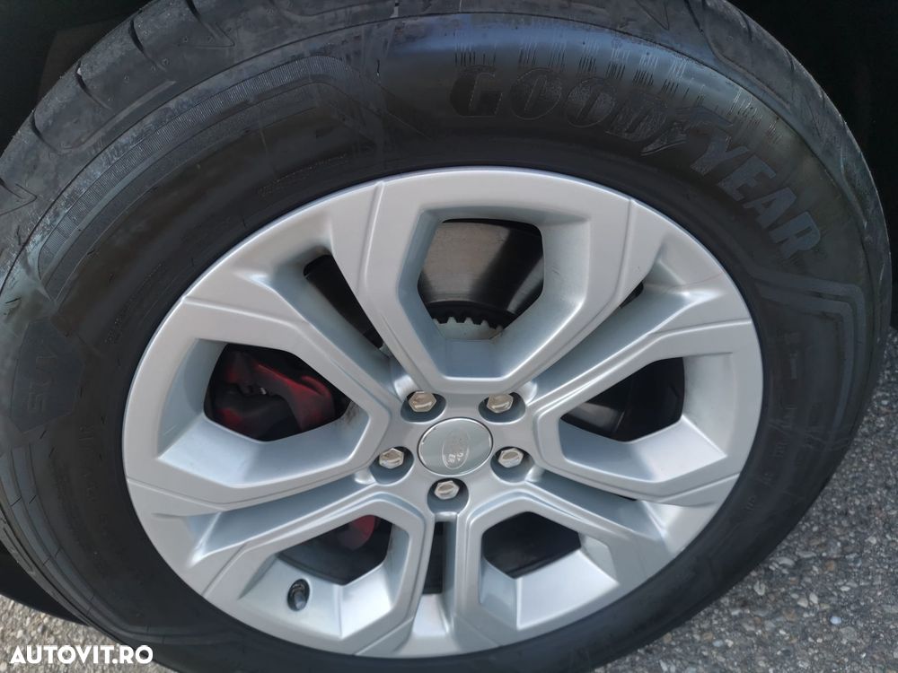 Land Rover Discovery Sport - 16