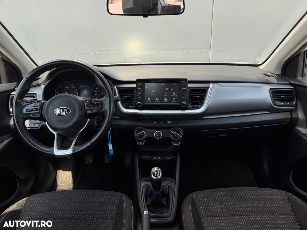 Kia Stonic 1.6 DSL Urban - 7