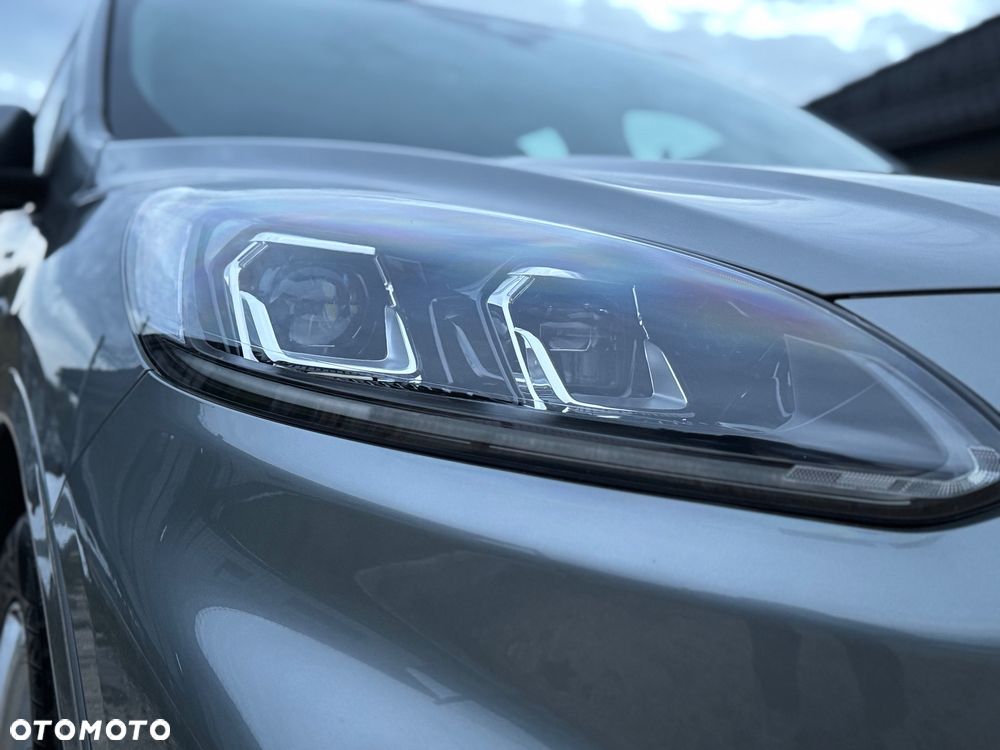 Ford Kuga 2.5 Duratec PHEV ST-LINE - 31