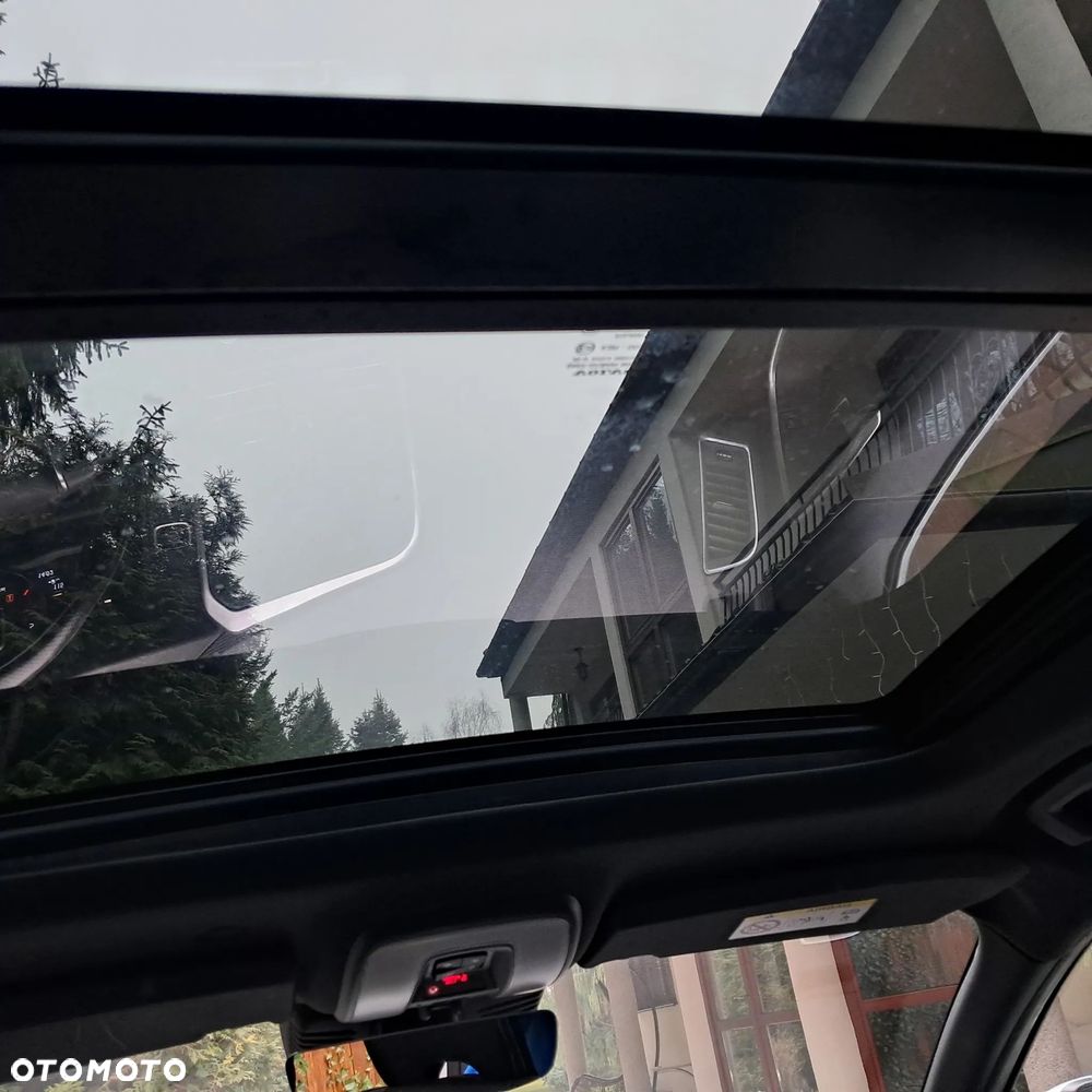 Volvo XC 60 D4 R-Design - 14