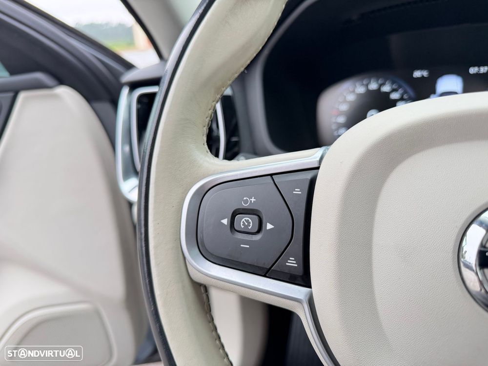 Volvo V60 2.0 T6 AWD TE Inscription Expression - 29