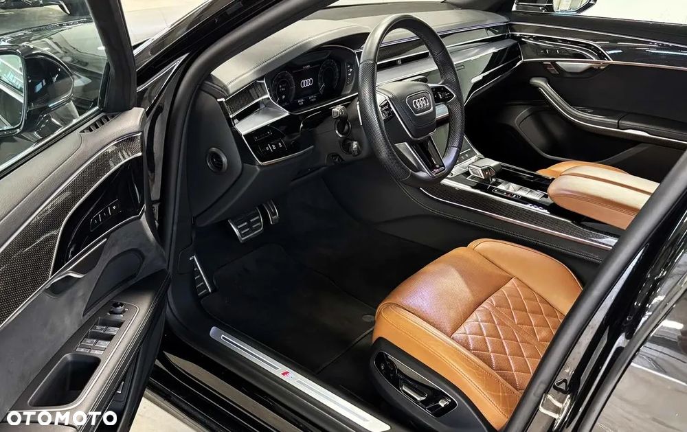 Audi A8 L 60 TFSI e Quattro Tiptronic - 12