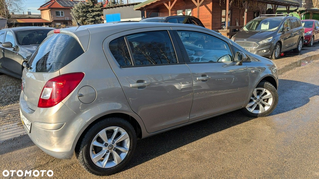 Opel Corsa - 10