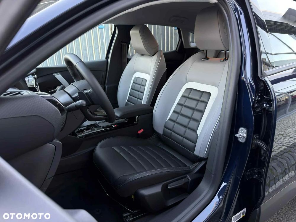 Citroën C4X 1.2 mHEV Max eDCT6 - 19