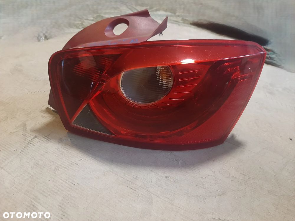 Lampa tył SEAT IBIZA IV prawa 5d - 1