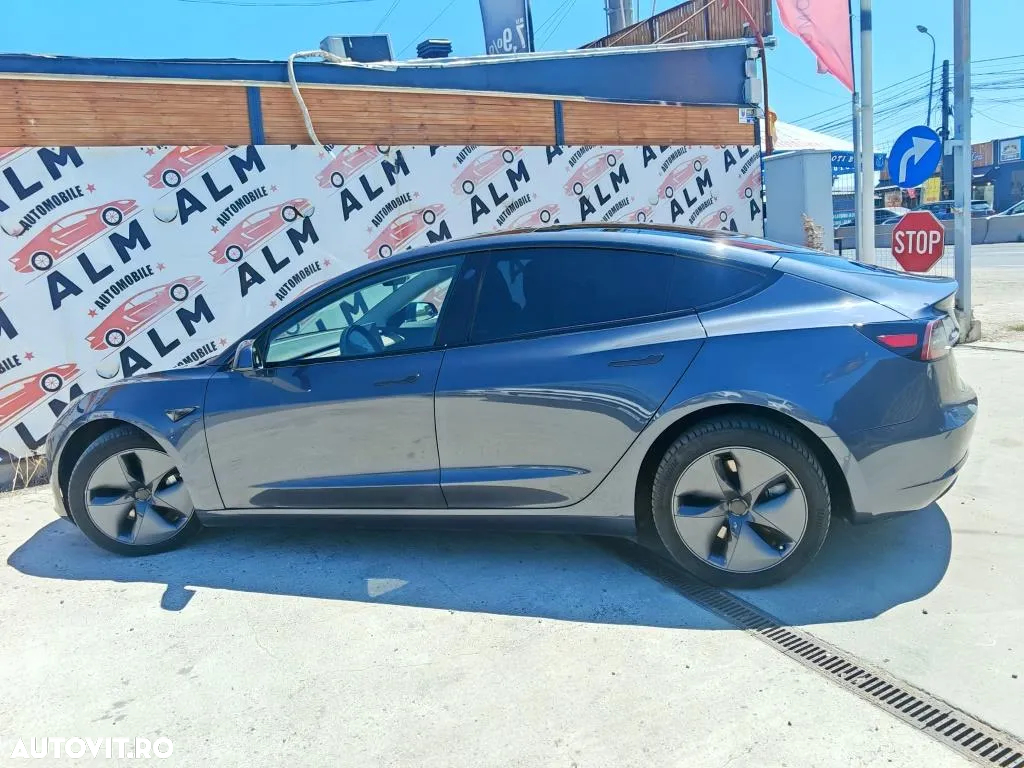 Tesla Model 3 Standard Reichweite Plus Hinterradantrieb - 11