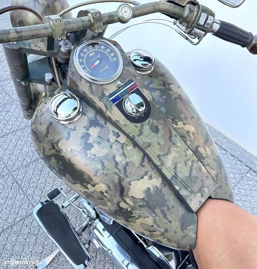 Harley-Davidson FXST - 7