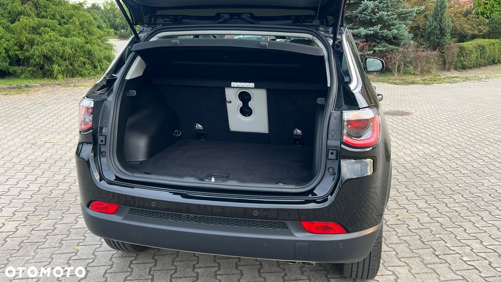 Jeep Compass 2.0 MultiJet Active Drive Limited - 37