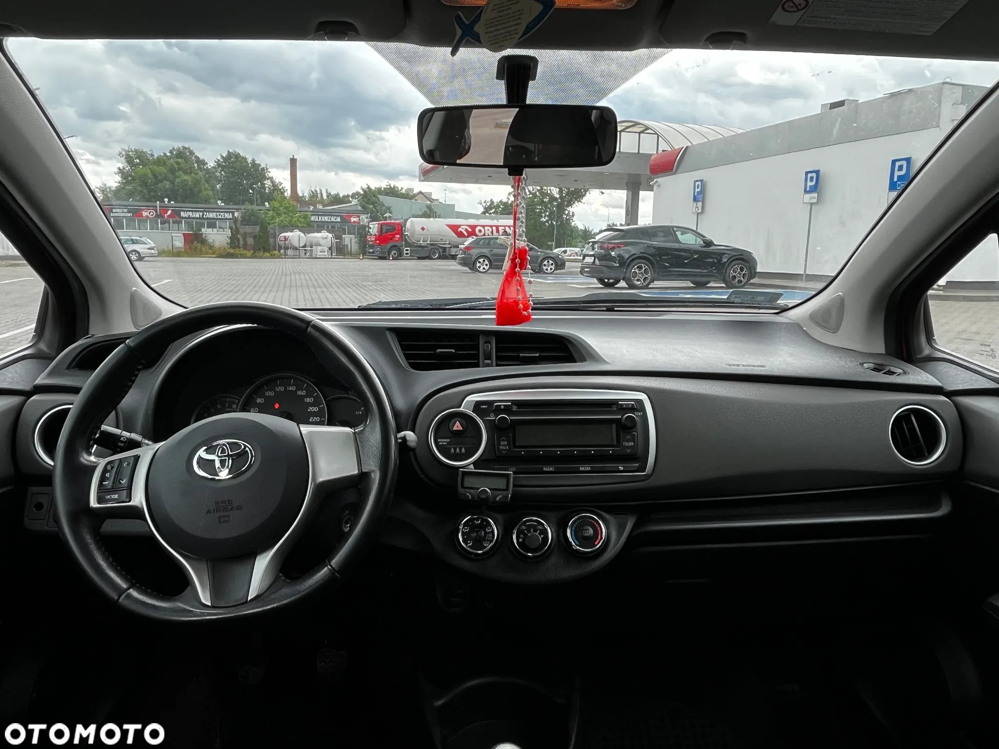 Toyota Yaris 1.0 Active - 11