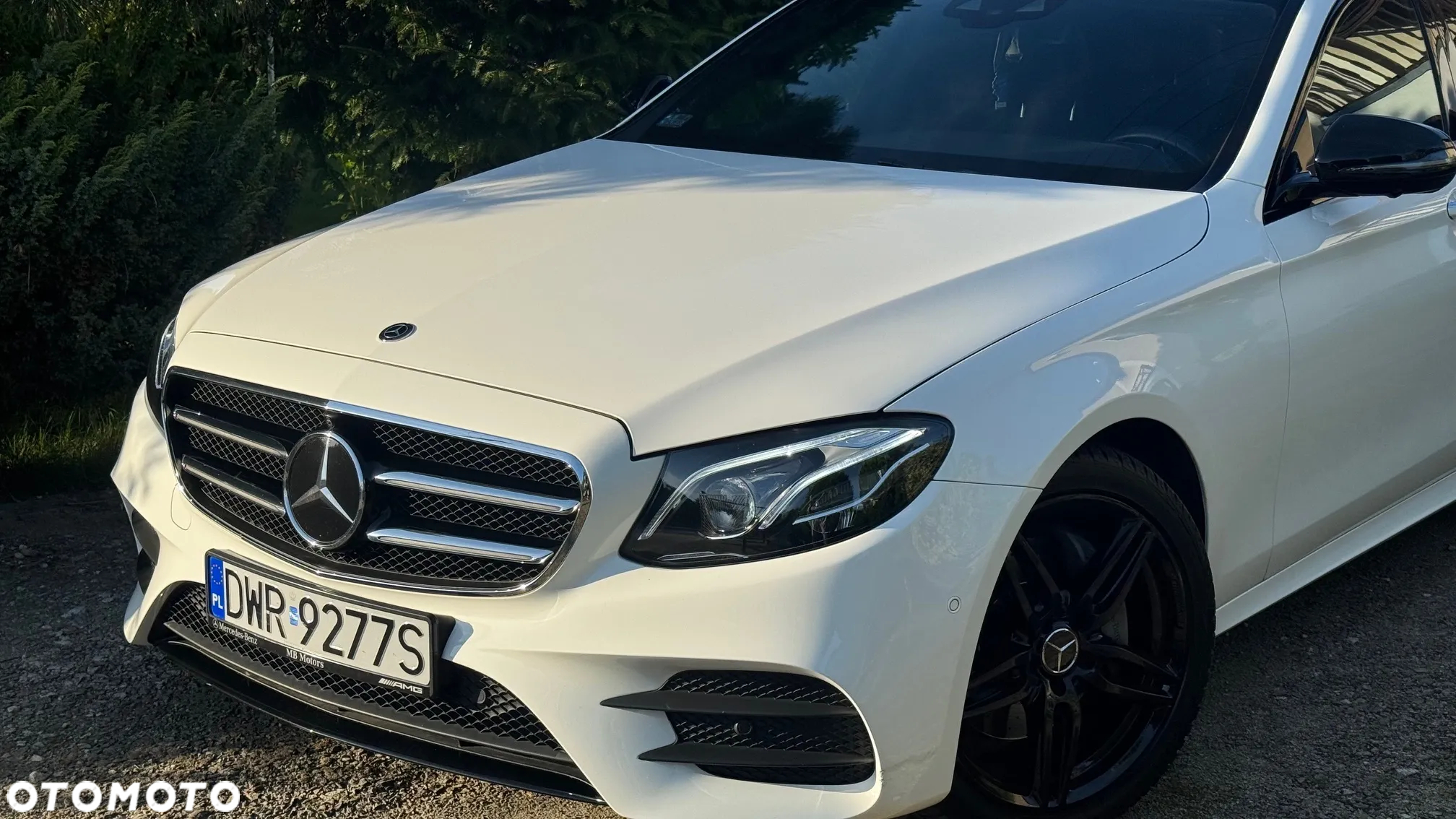 Mercedes-Benz Klasa E 220 d 4-Matic Business Edition 9G-TRONIC - 3