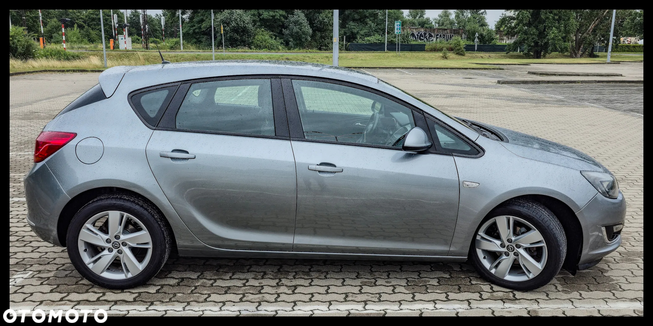 Opel Astra IV 1.4 T Enjoy - 11