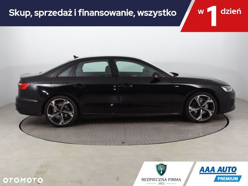 Audi A4 Limousine - 8