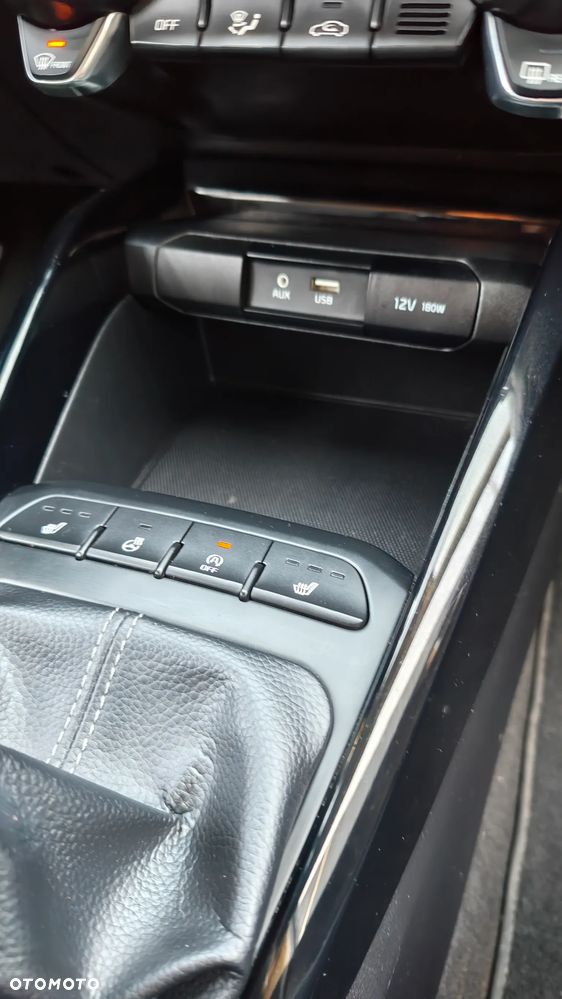 Kia Stonic 1.2 Dream-Team Edition - 28