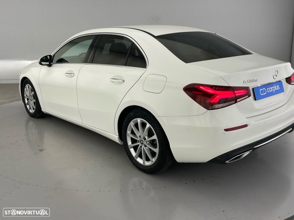 Mercedes-Benz A 180 - 22