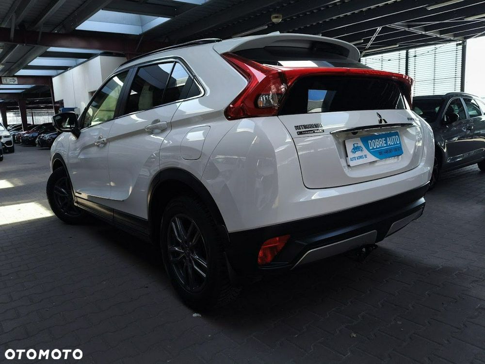 Mitsubishi Eclipse Cross - 7