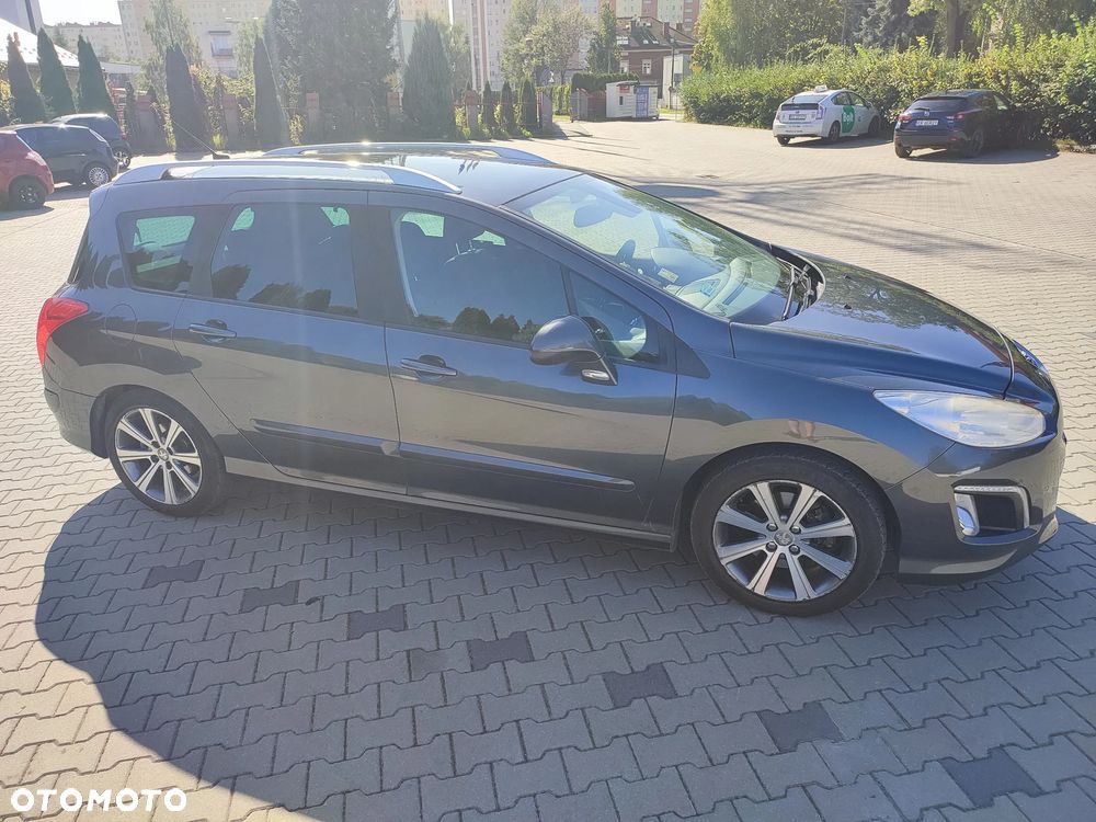 Peugeot 308 SW HDi FAP 150 Allure - 4