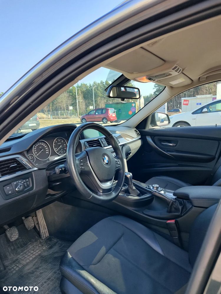 BMW Seria 3 316d Edition Luxury Line Purity - 15