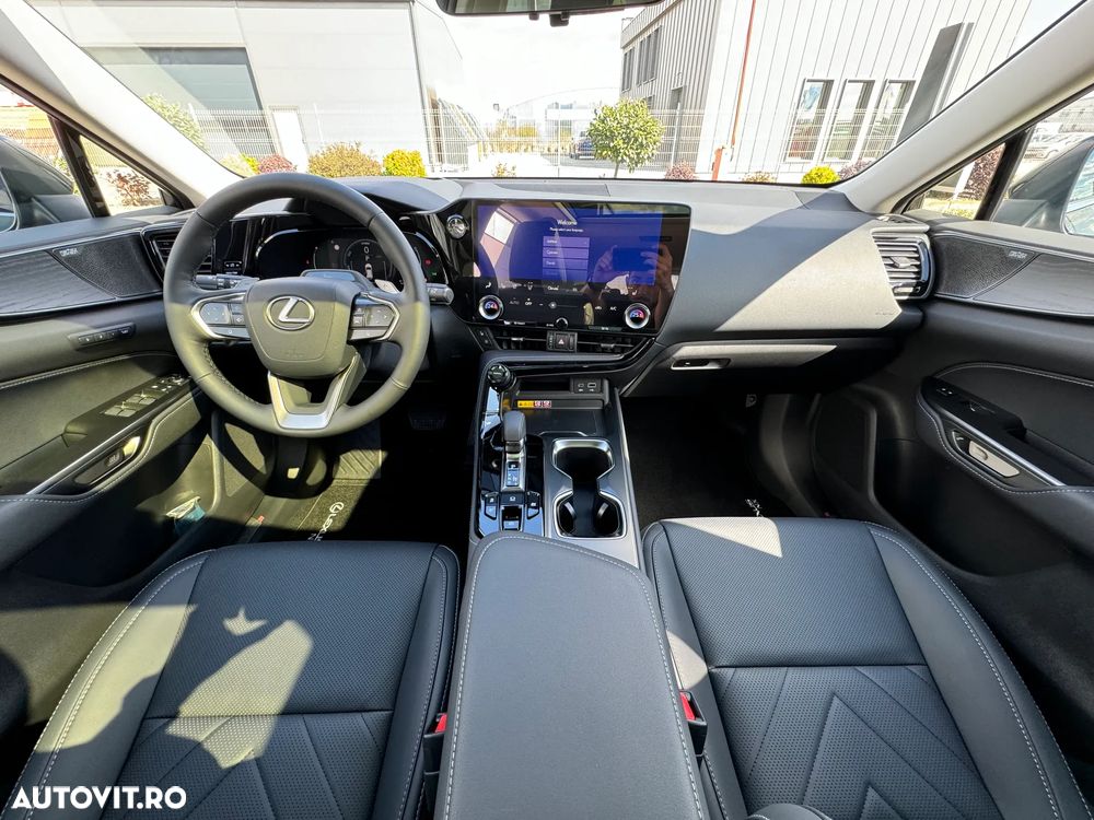 Lexus Seria NX 350h AWD CVT HEV Luxury - 23