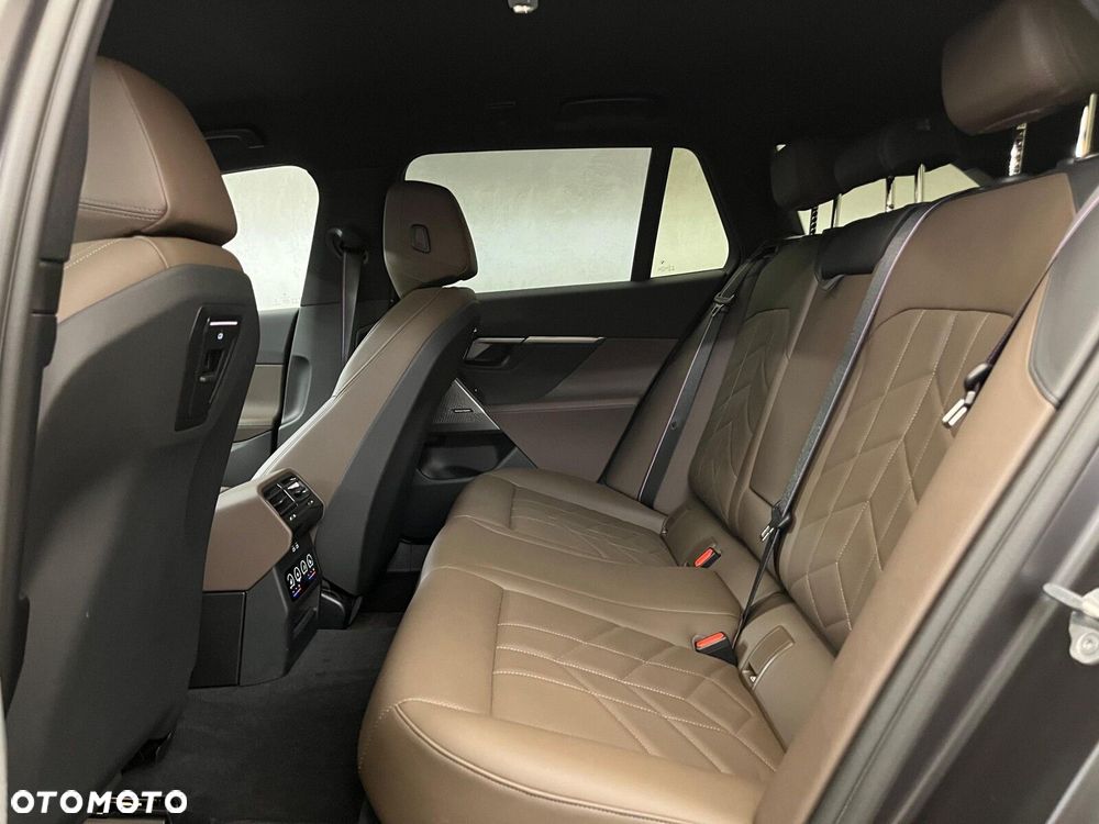 BMW Seria 5 520d xDrive mHEV M Sport - 31