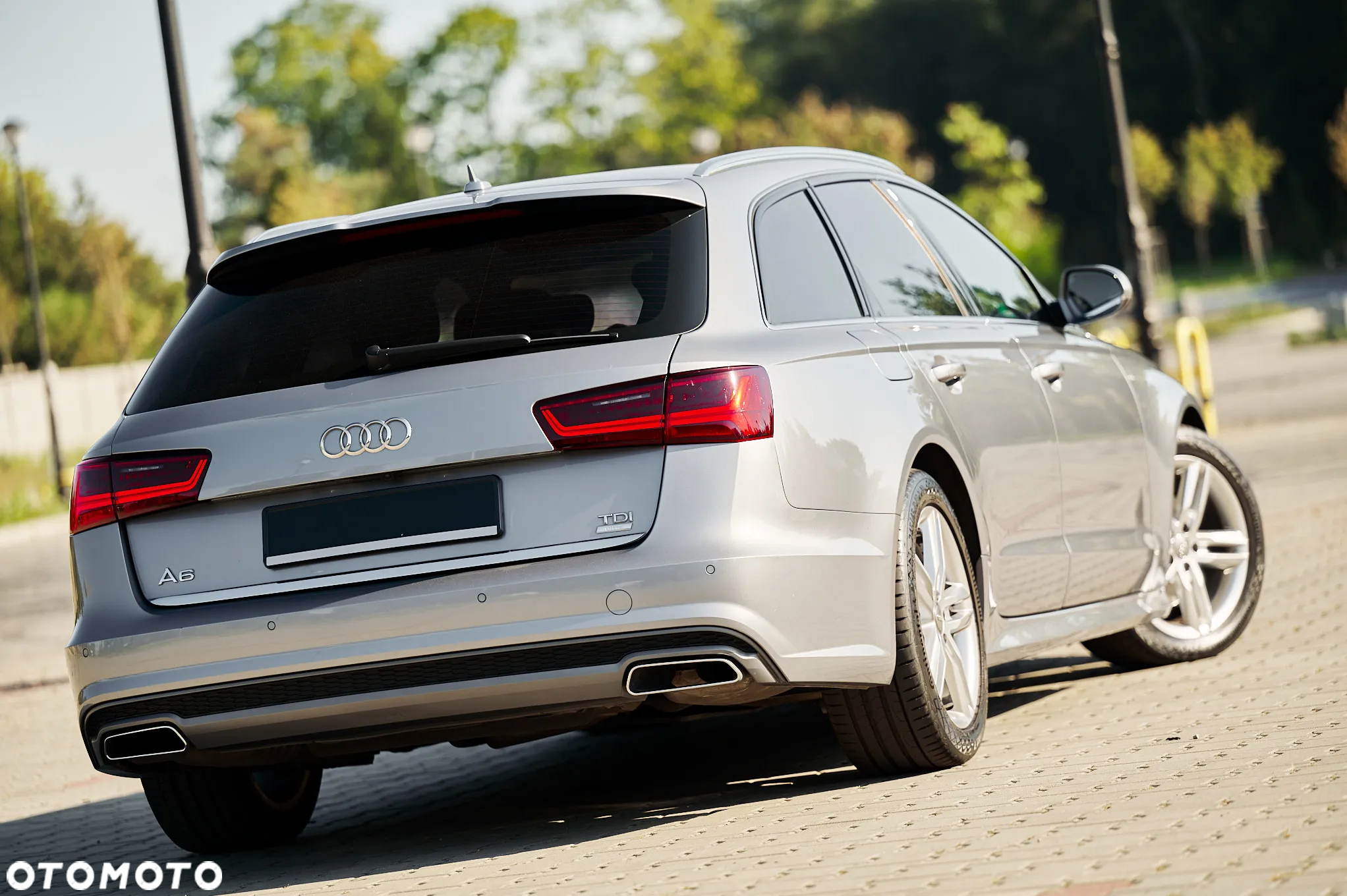 Audi A6 Avant 2.0 TDI Ultra S tronic - 5
