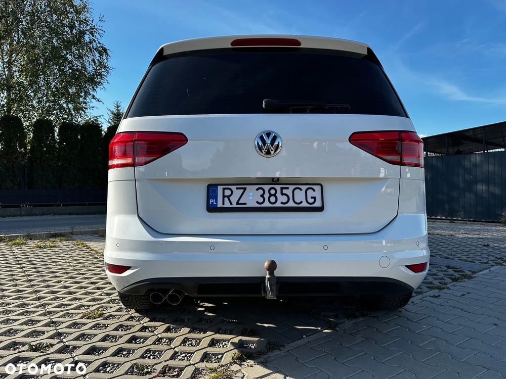 Volkswagen Touran 2.0 TDI BMT Comfortline DSG - 16