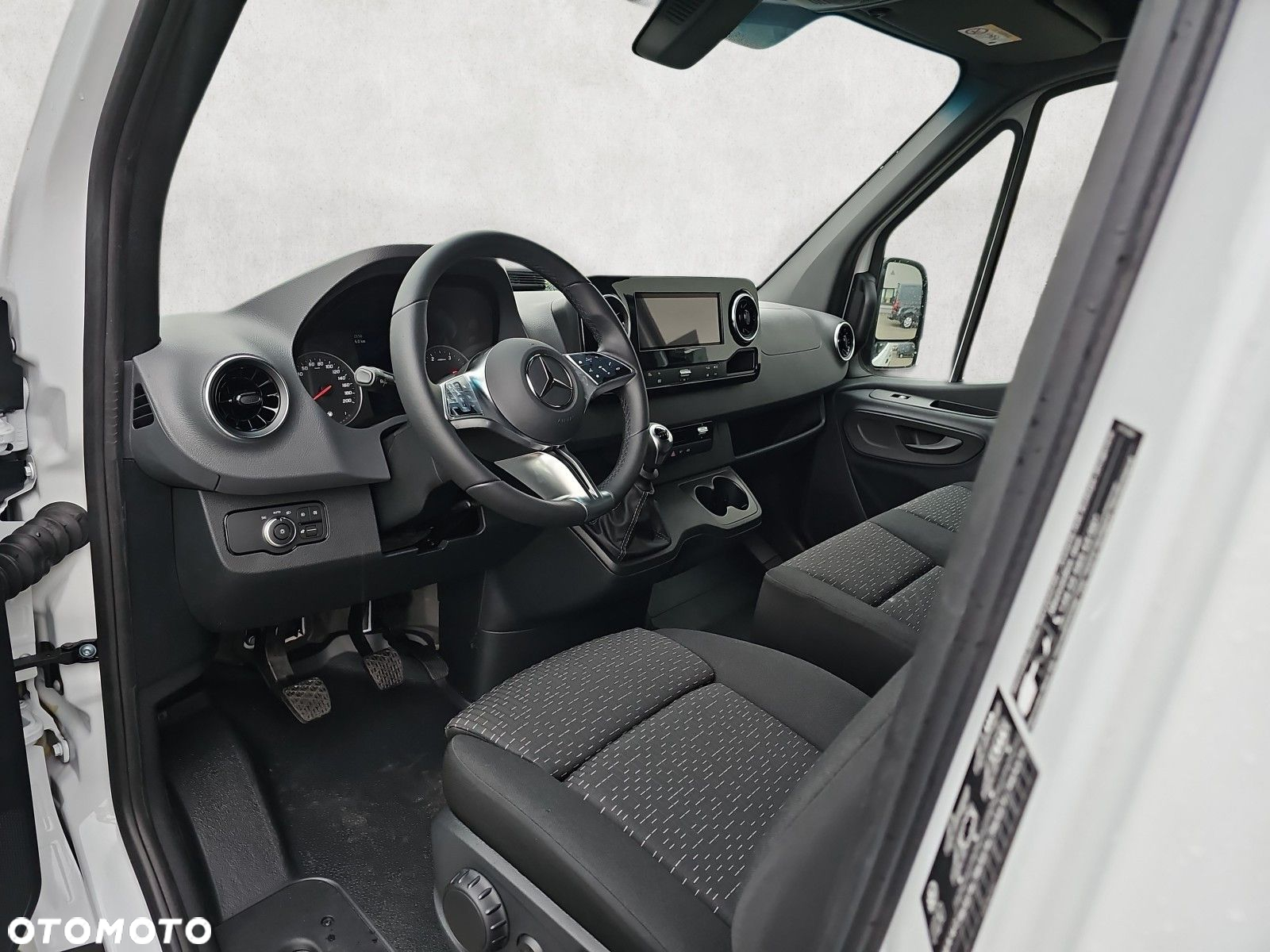 Mercedes-Benz Sprinter 317 CDI - 11