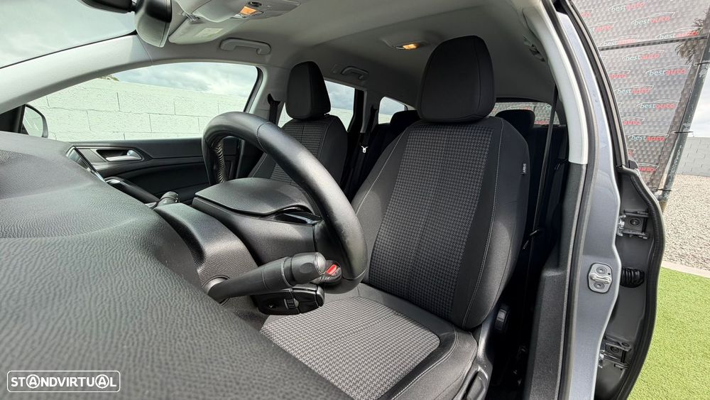 Peugeot 308 SW 1.6 BlueHDi Style - 18