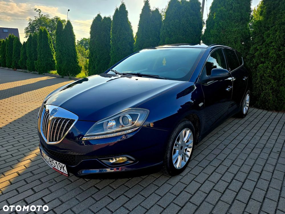 Lancia Delta 1.6 MJ Gold - 16