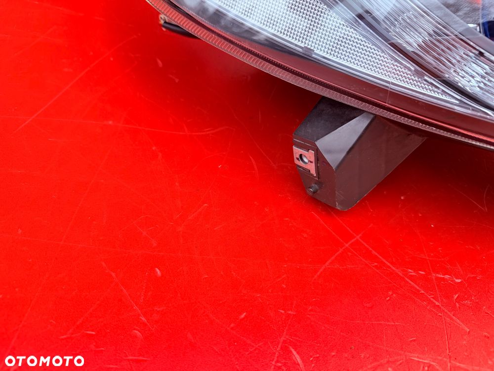 DONGFENG DFSK GLORY 580 LAMPA LEWA PRAWA FULL LED - 2