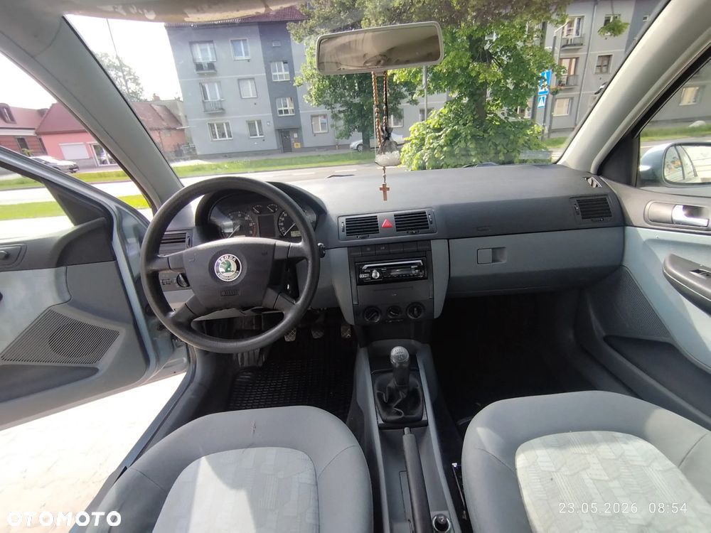 Skoda Fabia 1.4 16V Elegance - 5