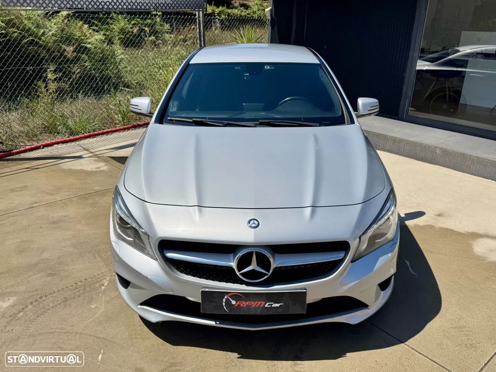 Mercedes-Benz CLA 220 CDI Urban Aut. - 12