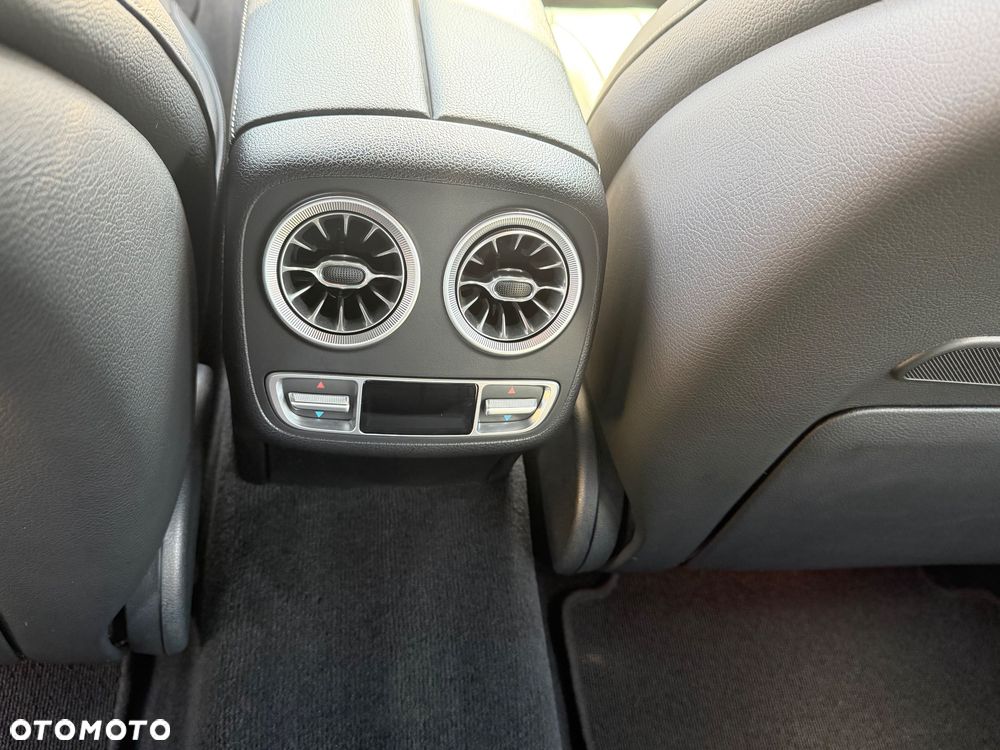 Mercedes-Benz CLS 300 d 9G-TRONIC - 10