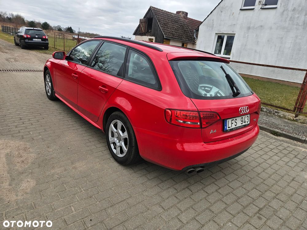 Audi A4 Avant - 14