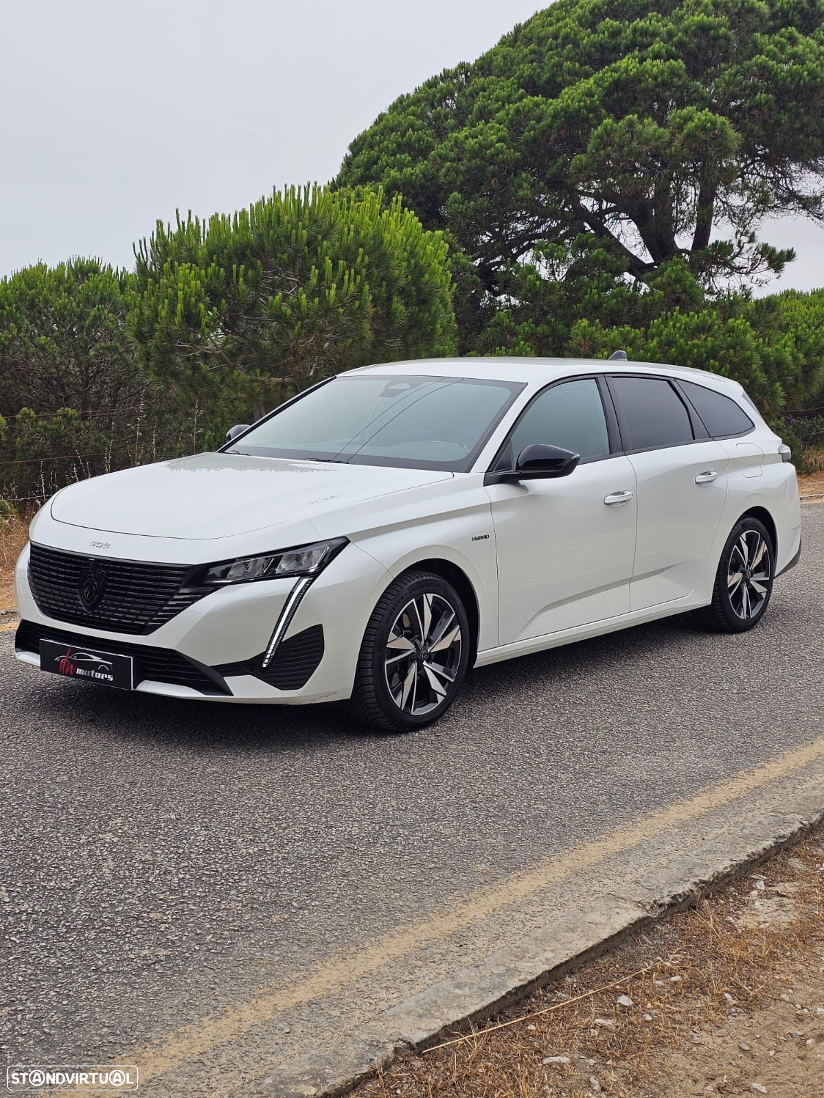 Peugeot 308 SW 1.6 Hybrid Allure e-EAT8 - 2