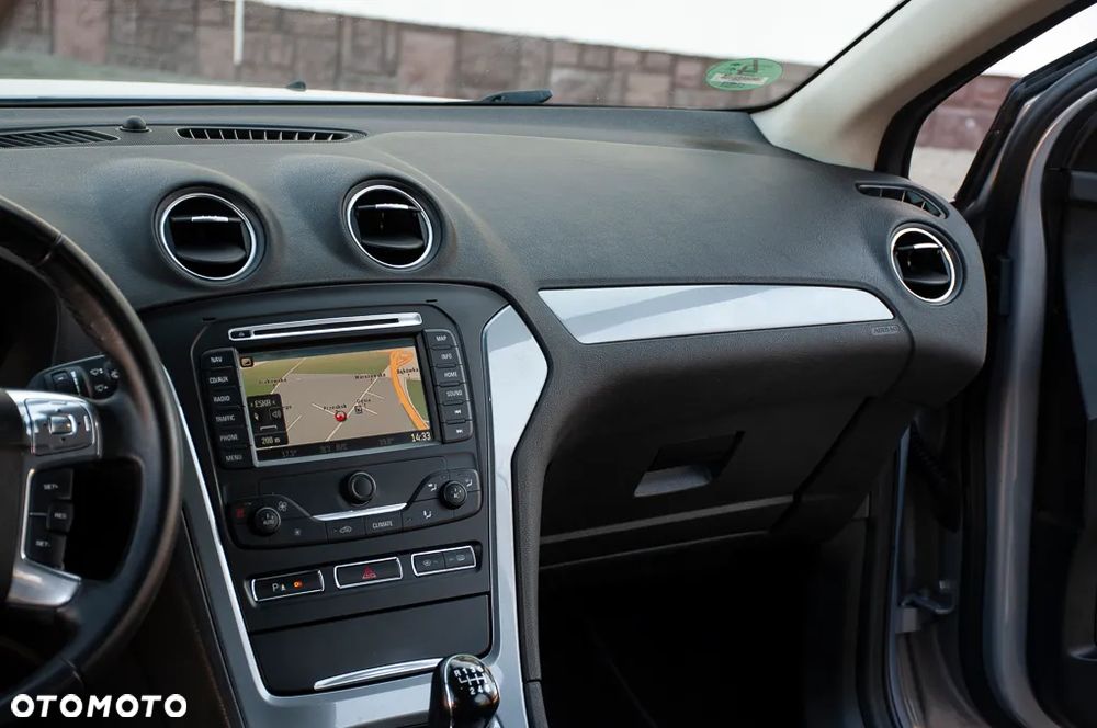 Ford Mondeo 2.0 TDCi Champions Edition - 29