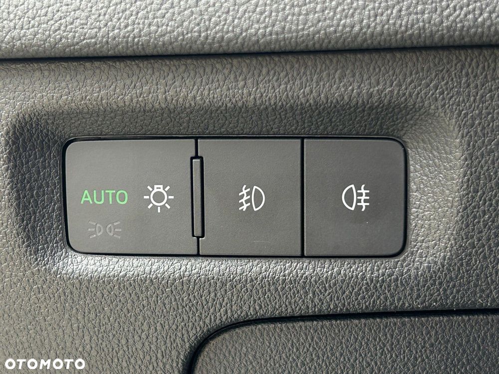 Skoda Octavia 2.0 TDI Ambition - 21