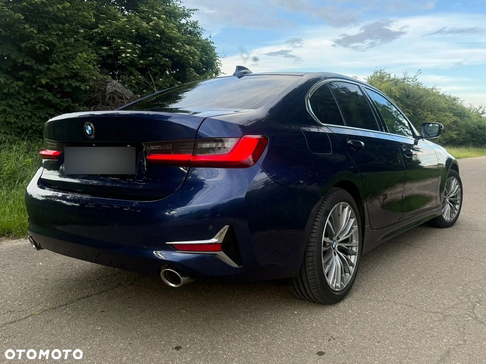 BMW Seria 3 320i Luxury Line - 7
